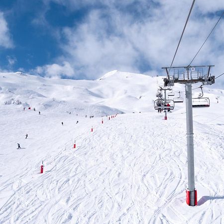 Hotel & Spa Monasterio De Больтанья Екстер'єр фото Ski lift in the resort