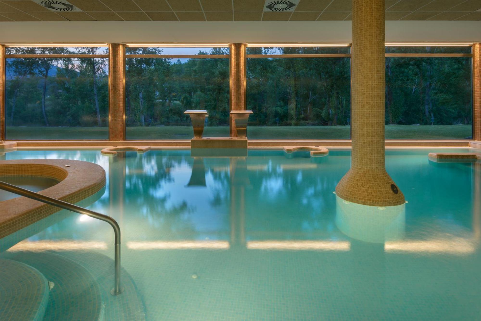 Hotel & Spa Monasterio De Больтанья Екстер'єр фото The swimming pool