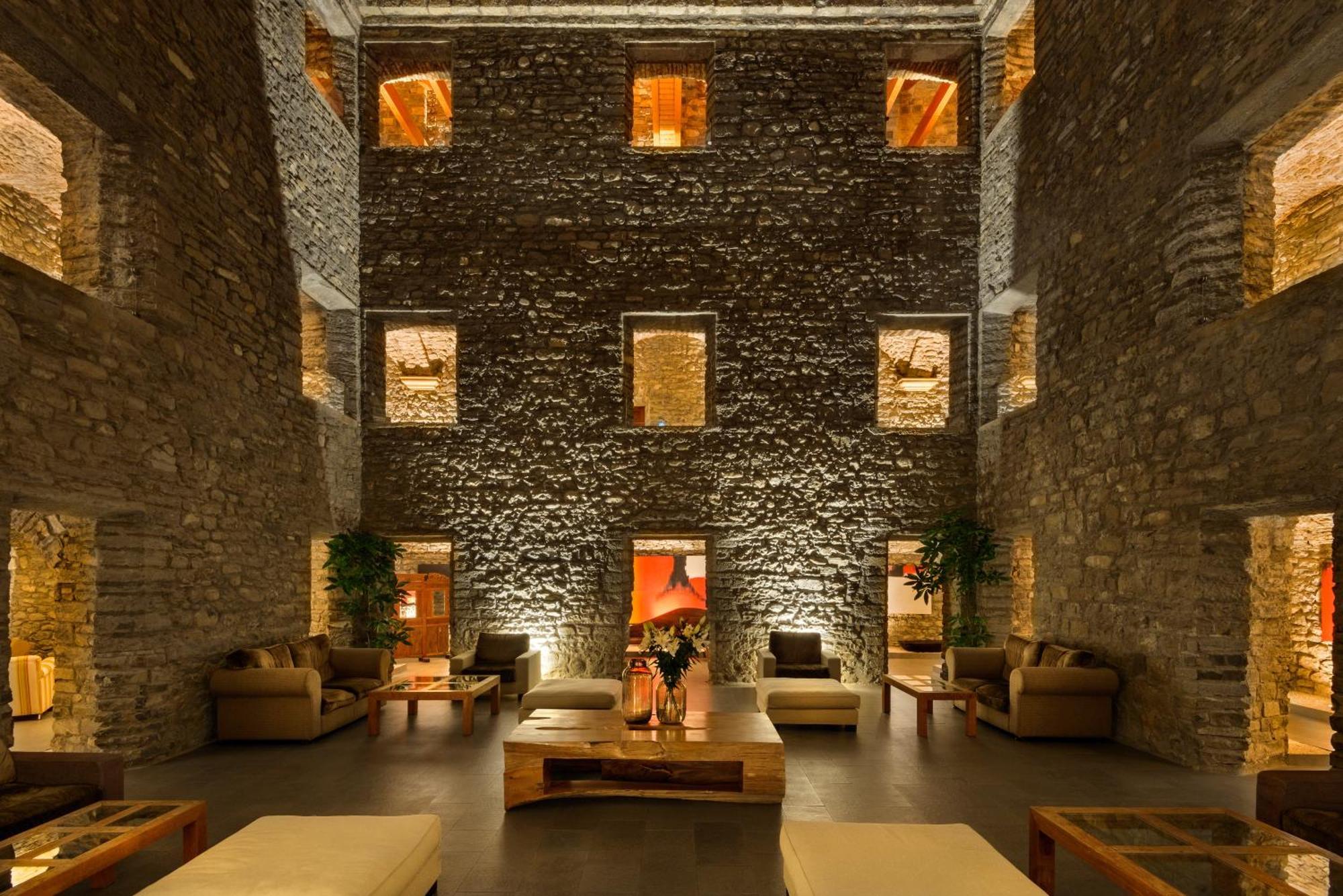 Hotel & Spa Monasterio De Больтанья Екстер'єр фото The lobby of the hotel
